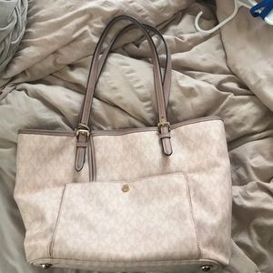 Michael Kors tote
